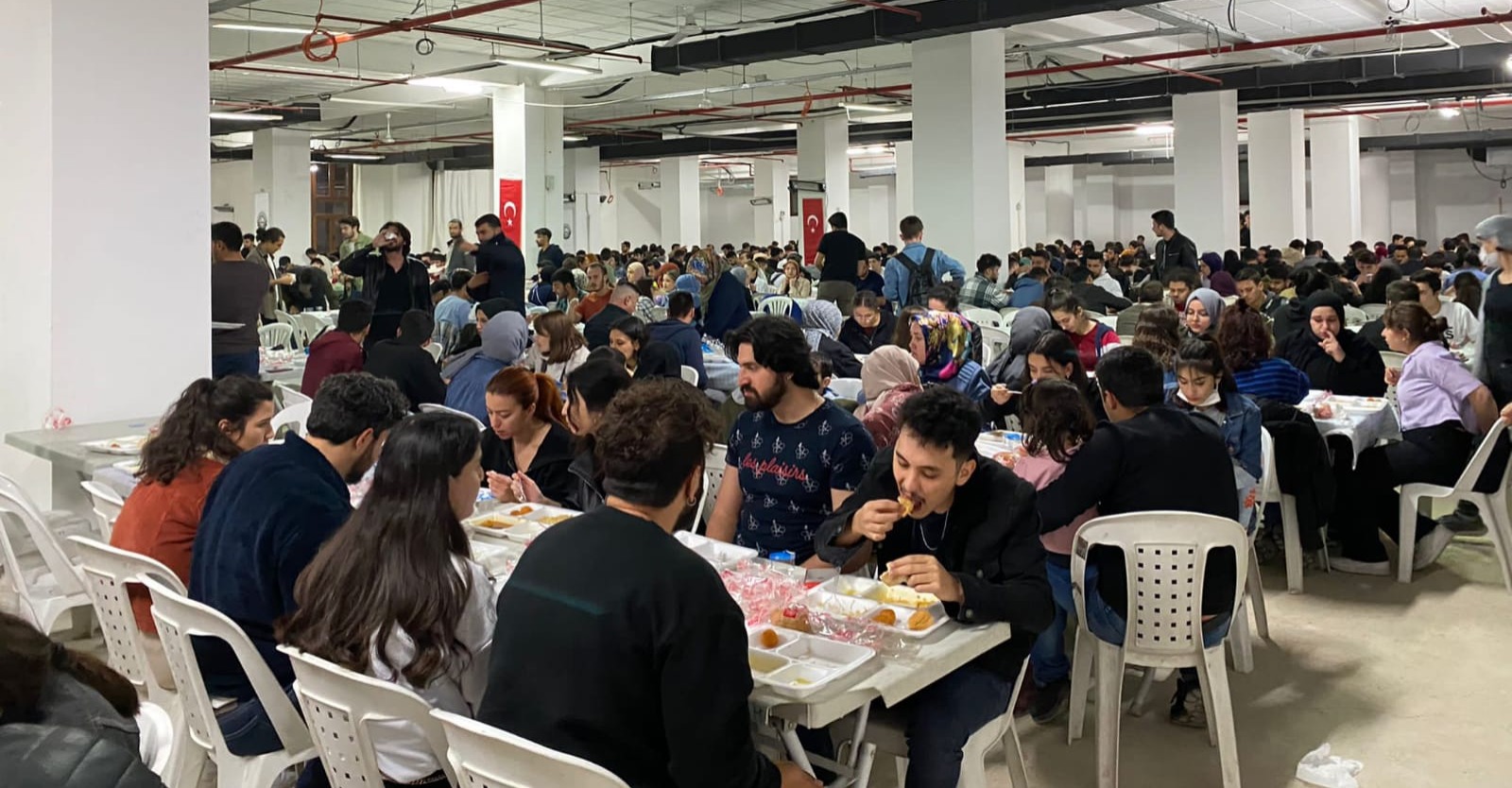 Denizli OSB geleneksel iftar programlarına devam ediyor